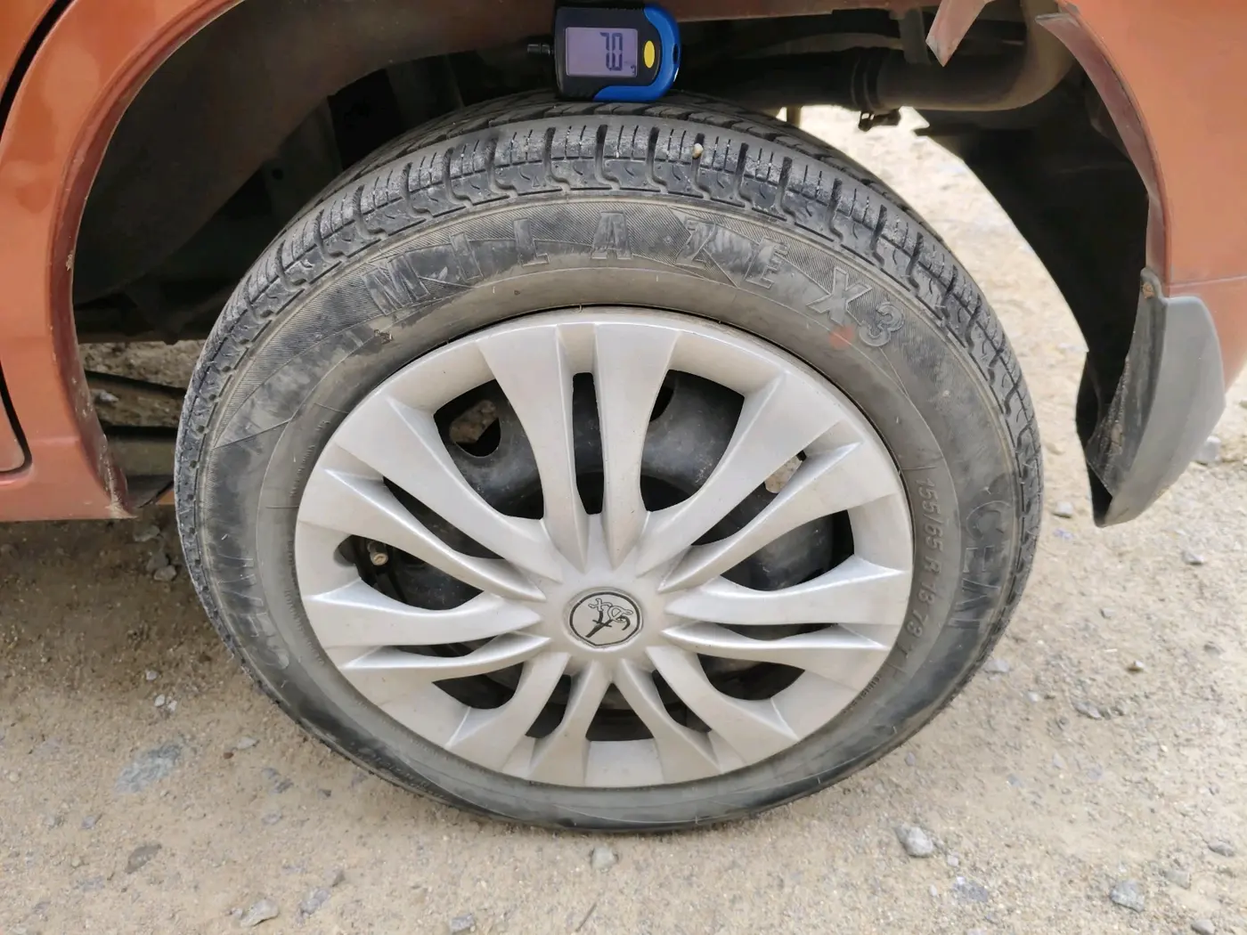 2011 Maruti Alto K10 VXI, Petrol, Manual, 72,729 km, tyre