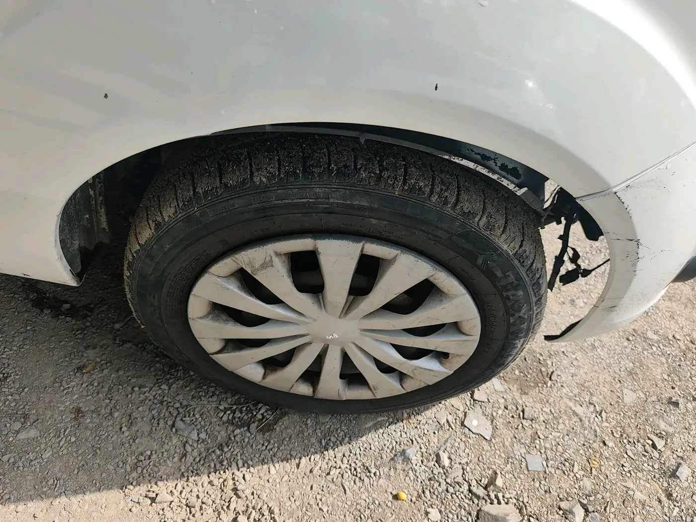 2012 Ford Figo EXI 1.4 DIESEL, Diesel, Manual, 1,33,627 km, tyre