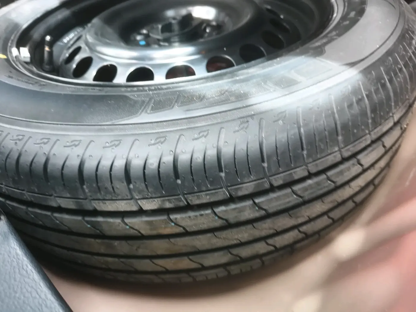 2023 Maruti BREZZA ZXi Plus , Petrol, Manual, 52,630 km, tyre