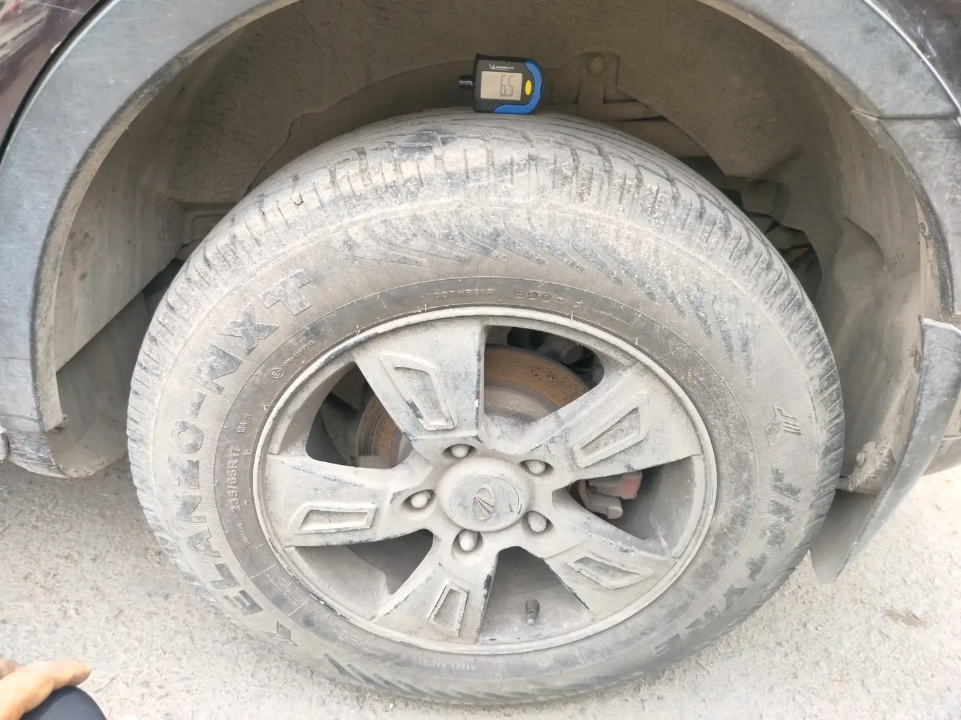 2013 Mahindra XUV500 W8, Diesel, Manual, 96,342 km, tyre