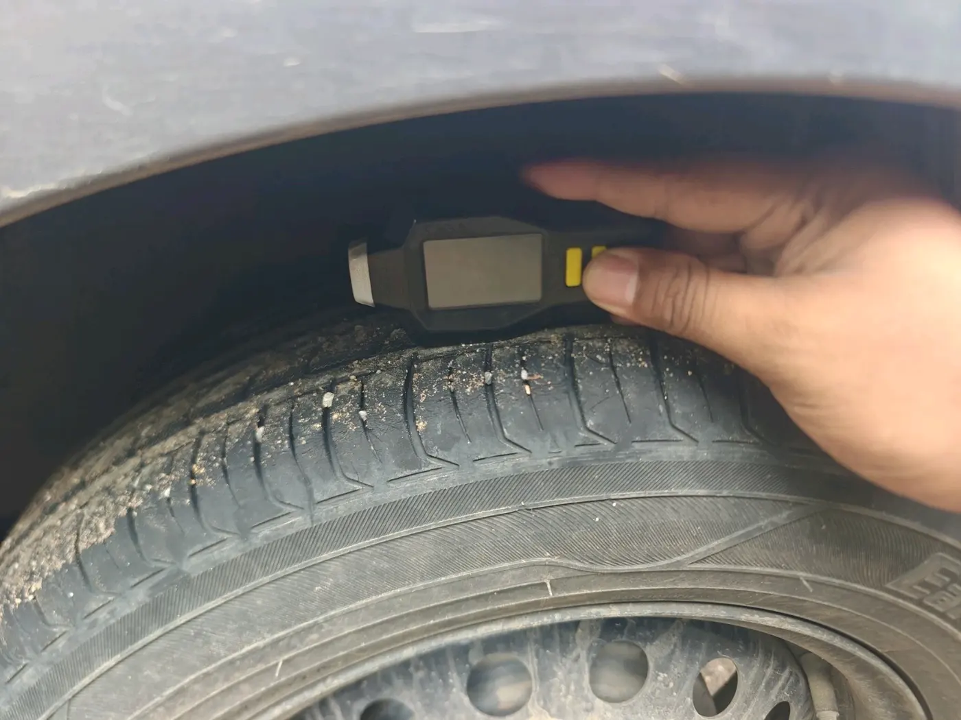 2022 Maruti Celerio VXI CNG, CNG, Manual, 54,495 km, tyre