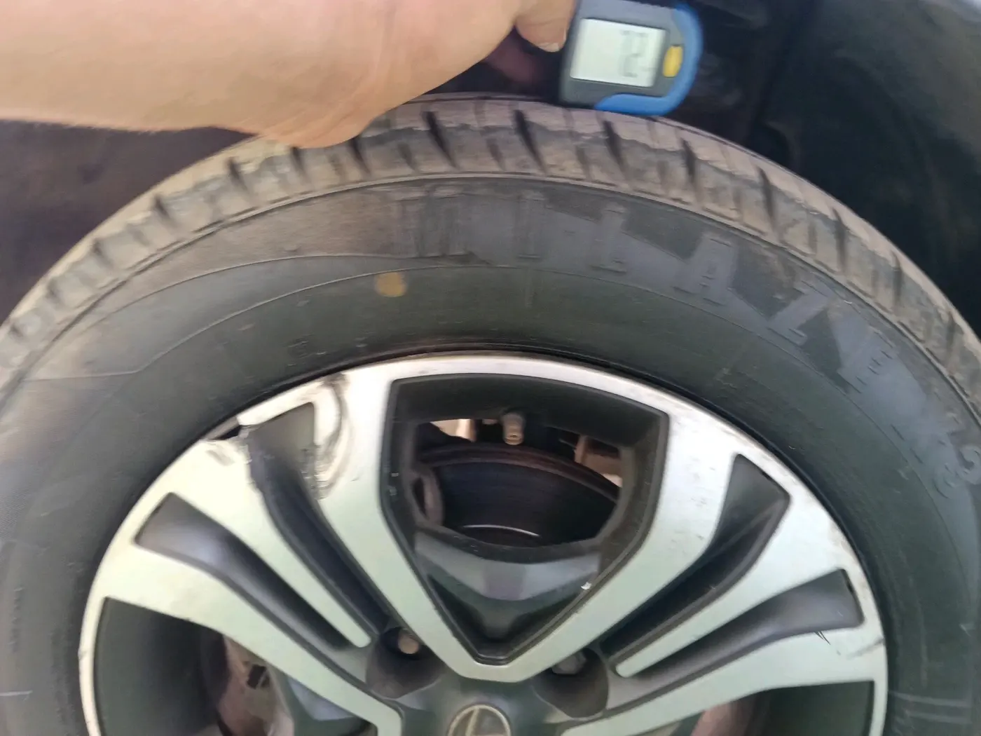 2022 Tata Tiago XZ PLUS CNG, CNG, Manual, 58,710 km, tyre