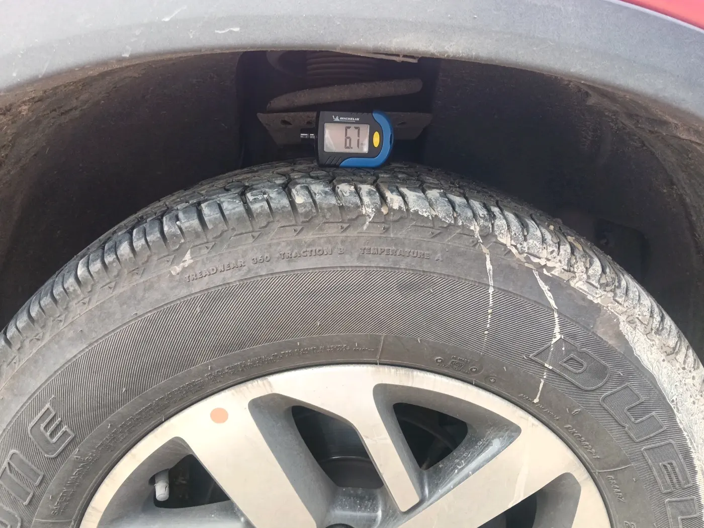 2021 Tata Harrier XZ PLUS 2.0L, Diesel, Manual, 1,22,010 km, tyre