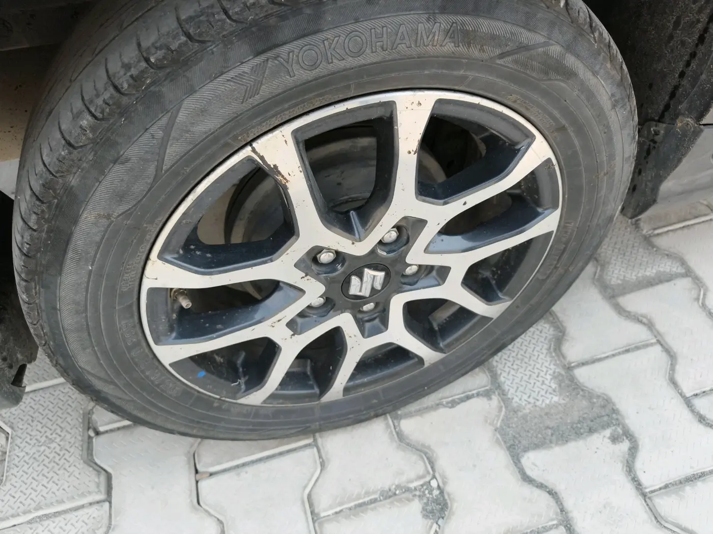 2022 Maruti XL6 ZETA MT, Petrol, Manual, 1,20,363 km, tyre