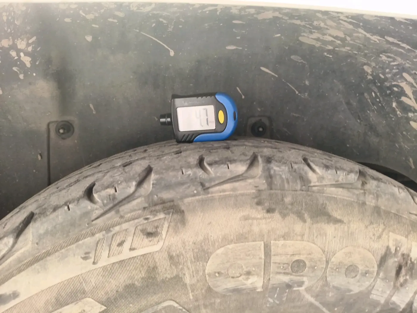 2019 Mahindra TUV300 T6 PLUS, Diesel, Manual, 74,789 km, tyre