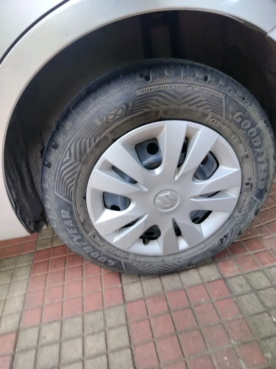 2013 Maruti Swift Dzire VDI, Diesel, Manual, 97,772 km, tyre