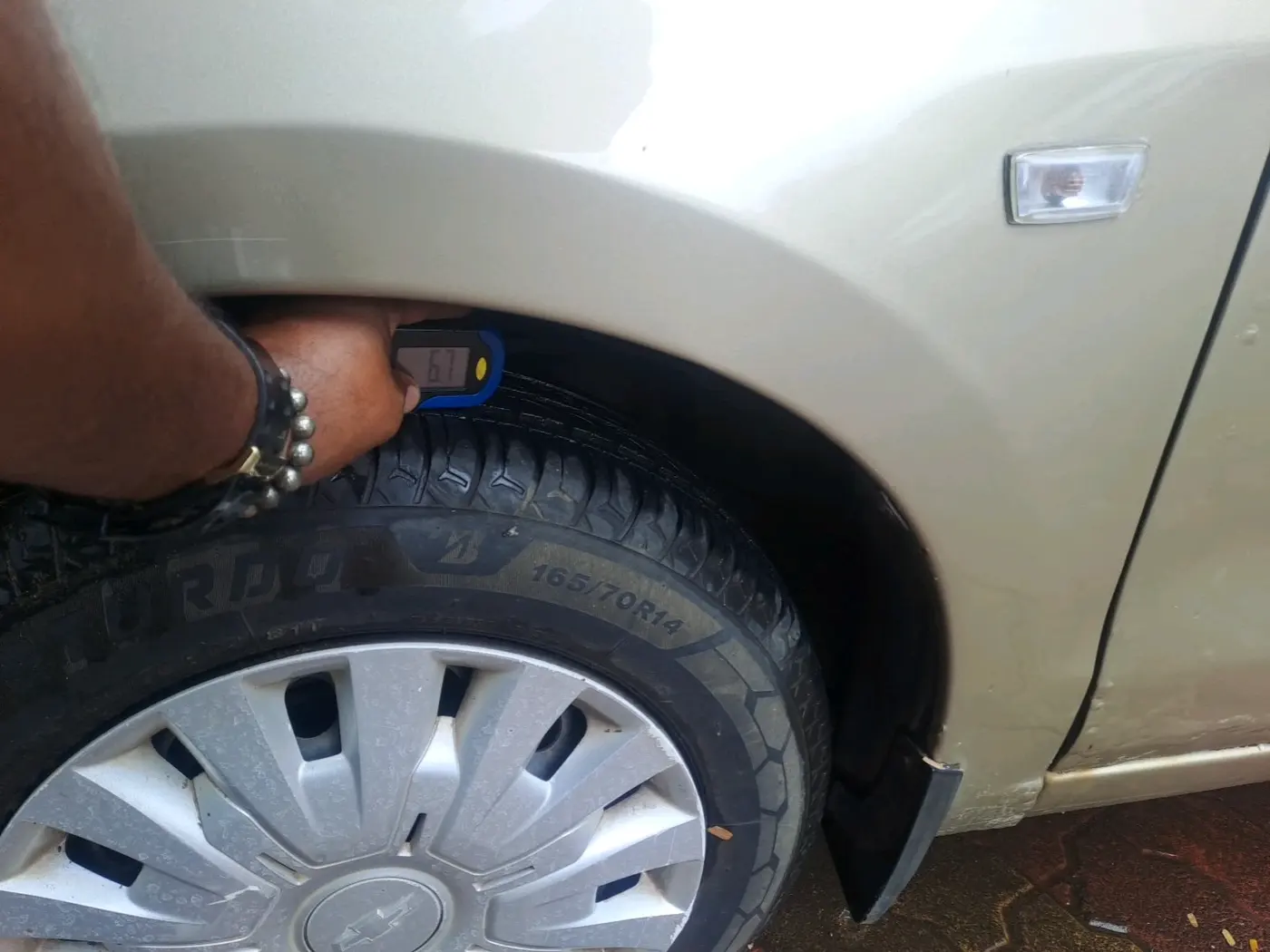 2013 Chevrolet Sail UVA 1.2 LS ABS, Petrol, Manual, 36,646 km, tyre