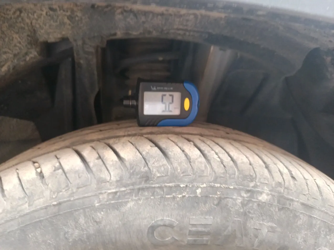 2024 Renault Kiger RXE MT, Petrol, Manual, 22,812 km, tyre