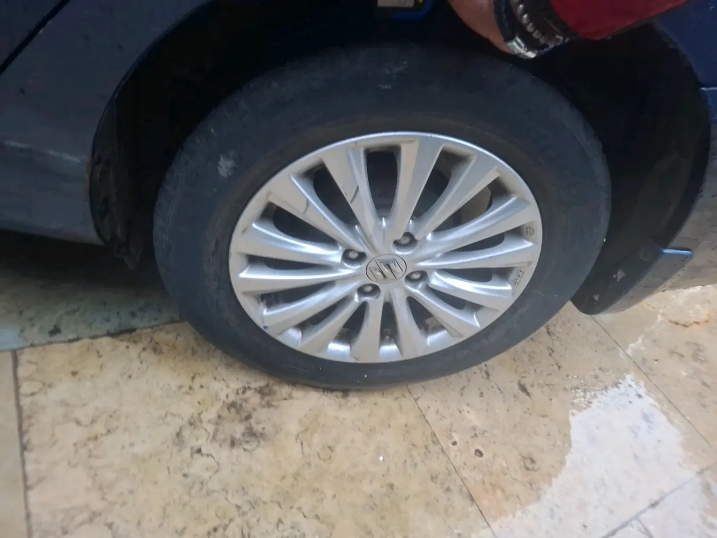 2019 Maruti Ciaz DELTA DIESEL 1.5, Diesel, Manual, 75,957 km, tyre