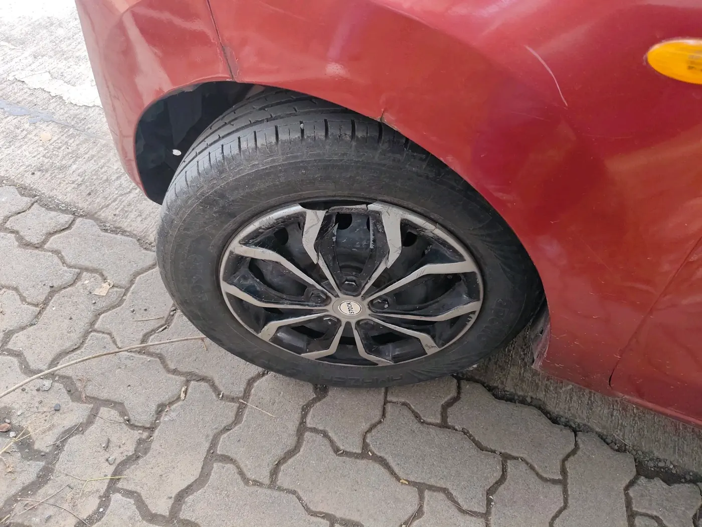 2020 Datsun Redi Go T, Petrol, Manual, 80,310 km, tyre