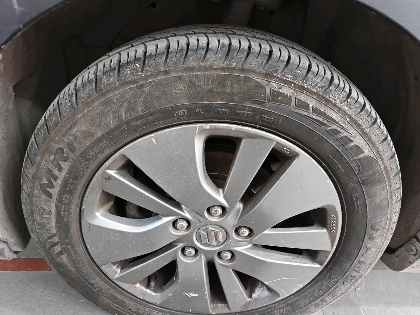 2016 Maruti S Cross ZETA 1.3, Diesel, Manual, 1,25,678 km, tyre