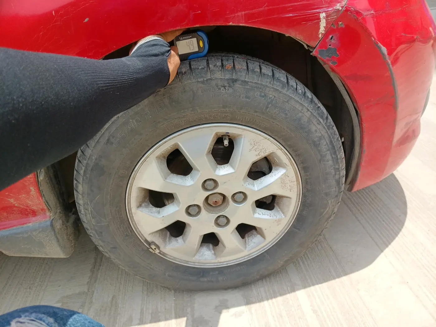 2012 Maruti A Star ZXI, Petrol, Manual, 1,03,361 km, tyre