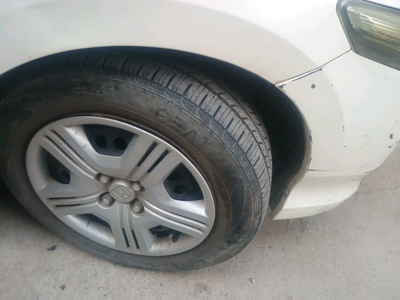 2011 Honda City 1.5L I-VTEC S MT, Petrol, Manual, 39,763 km, tyre
