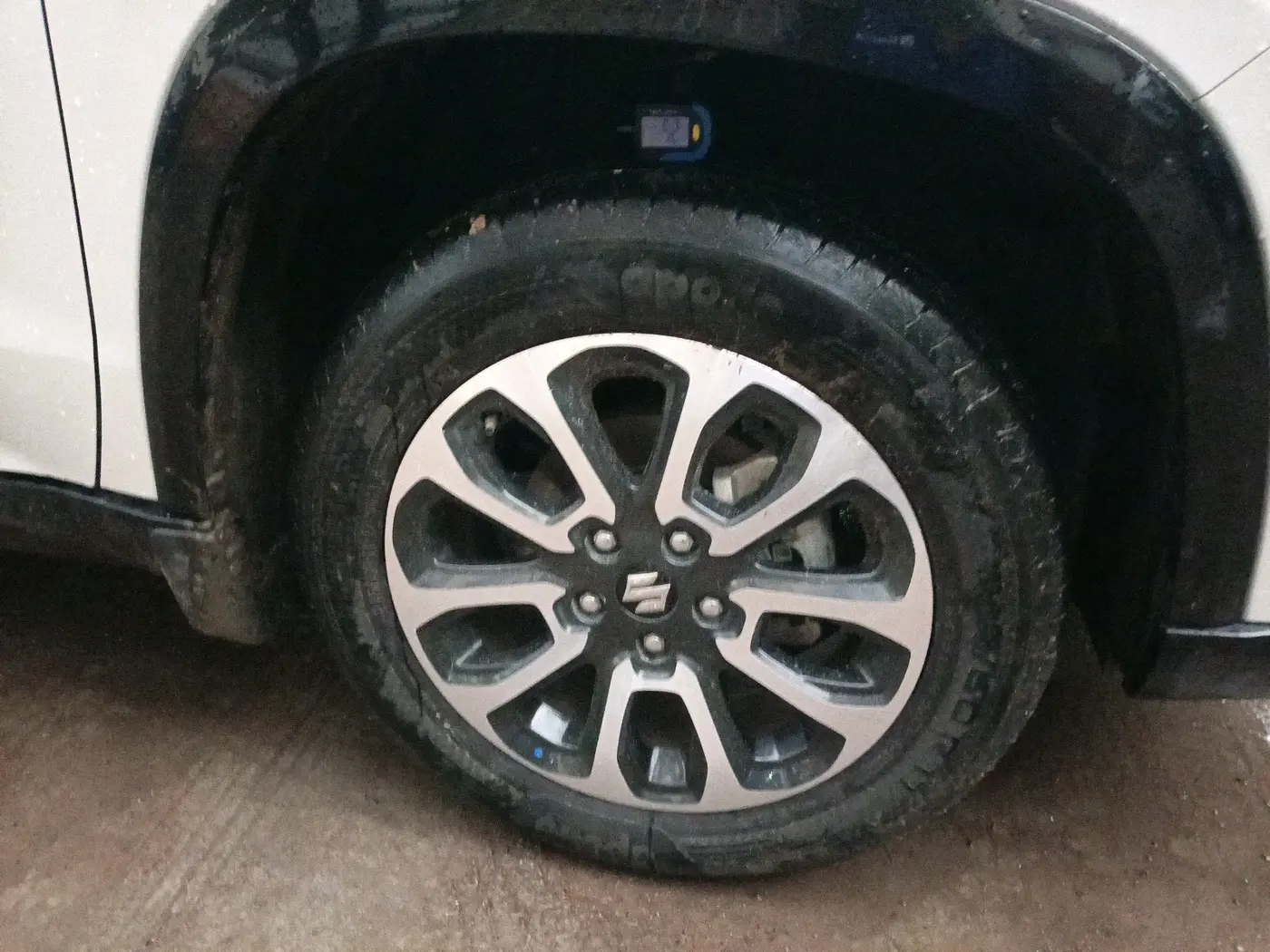 2024 Maruti Grand Vitara ZETA PLUS  HYBRID ECVT, Hybrid, Automatic, 28,436 km, tyre