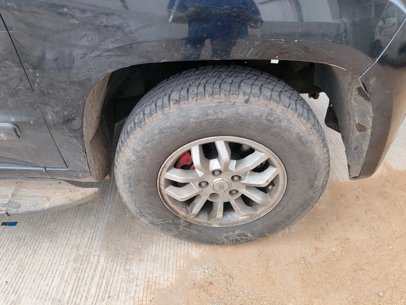 2016 Mahindra TUV300 T8, Diesel, Manual, 86,560 km, tyre