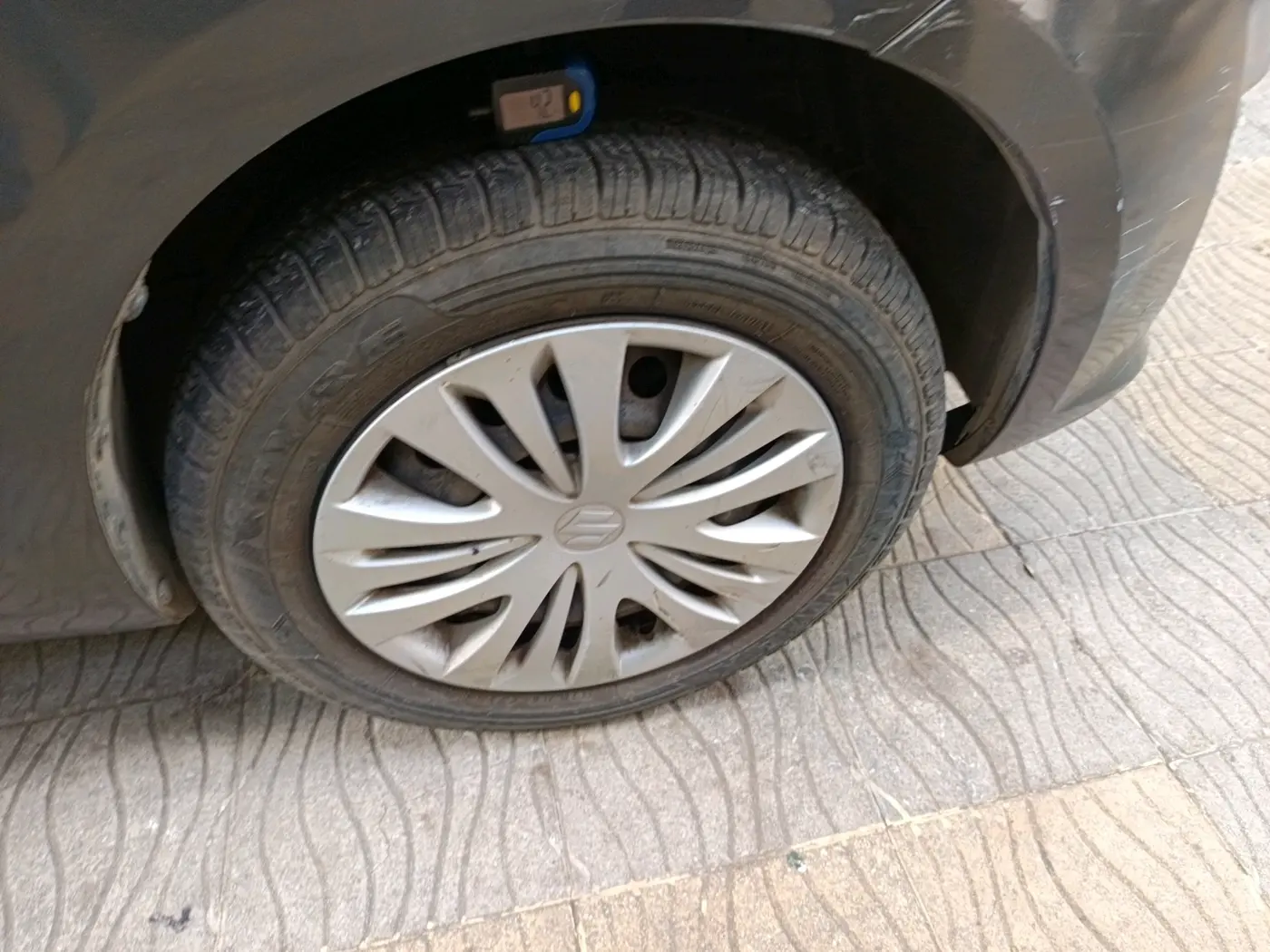 2014 Maruti Ertiga VXI CNG, CNG, Manual, 1,26,103 km, tyre
