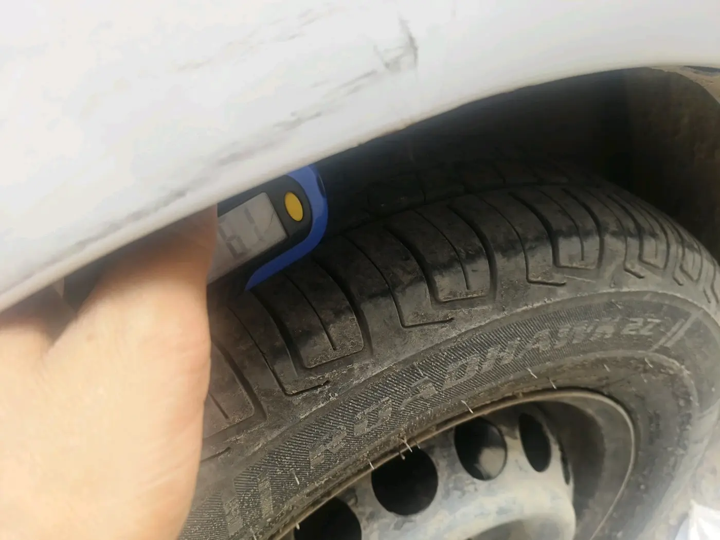 2016 Maruti Alto 800 LXI, CNG, Manual, 71,894 km, tyre