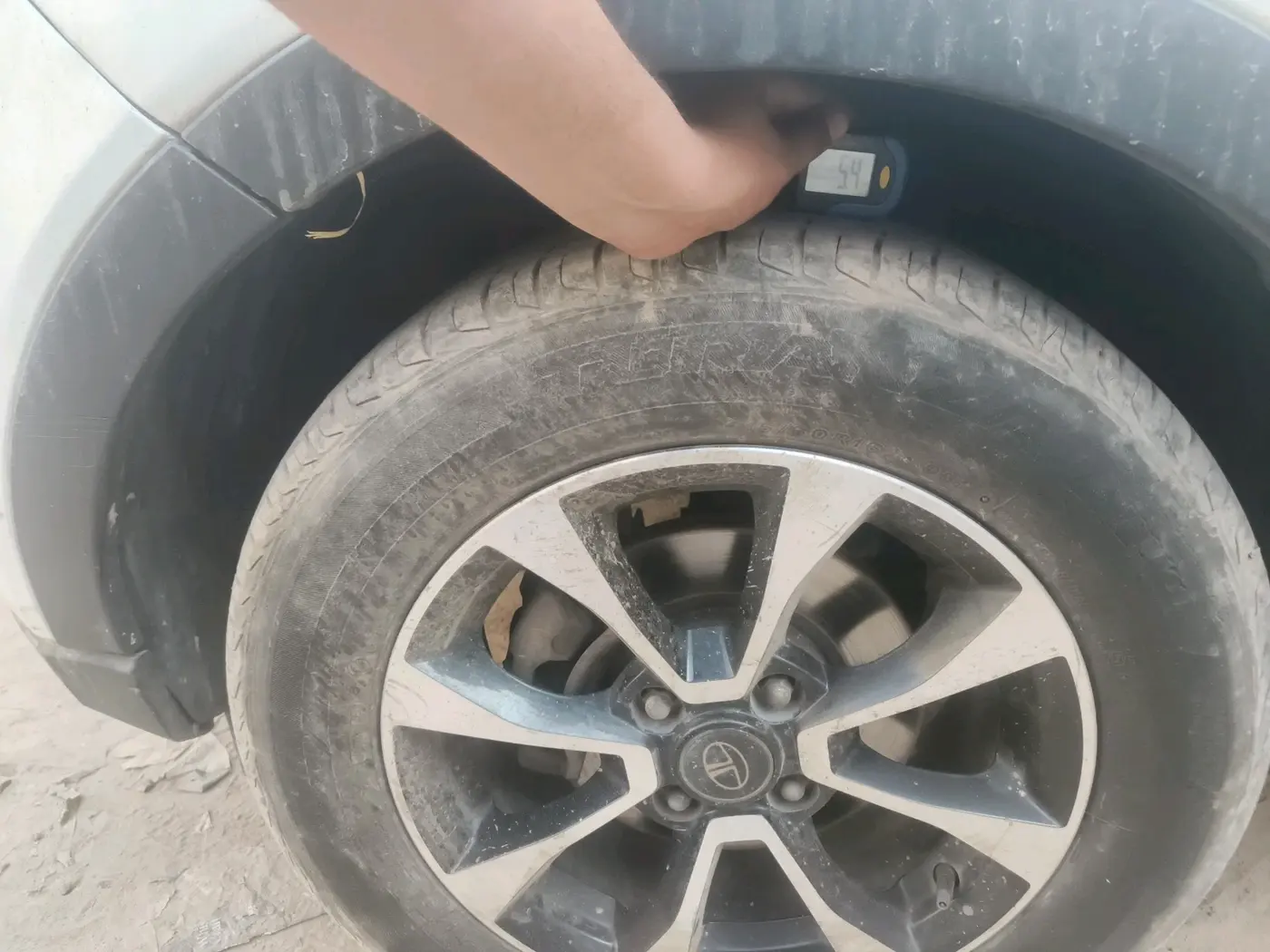 2020 Tata NEXON XZ PLUS PETROL, Petrol, Manual, 62,961 km, tyre