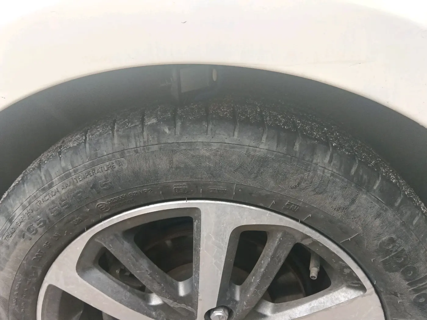 2021 Ford New Figo TITANIUM 1.2 PETROL MT, Petrol, Manual, 47,914 km, tyre
