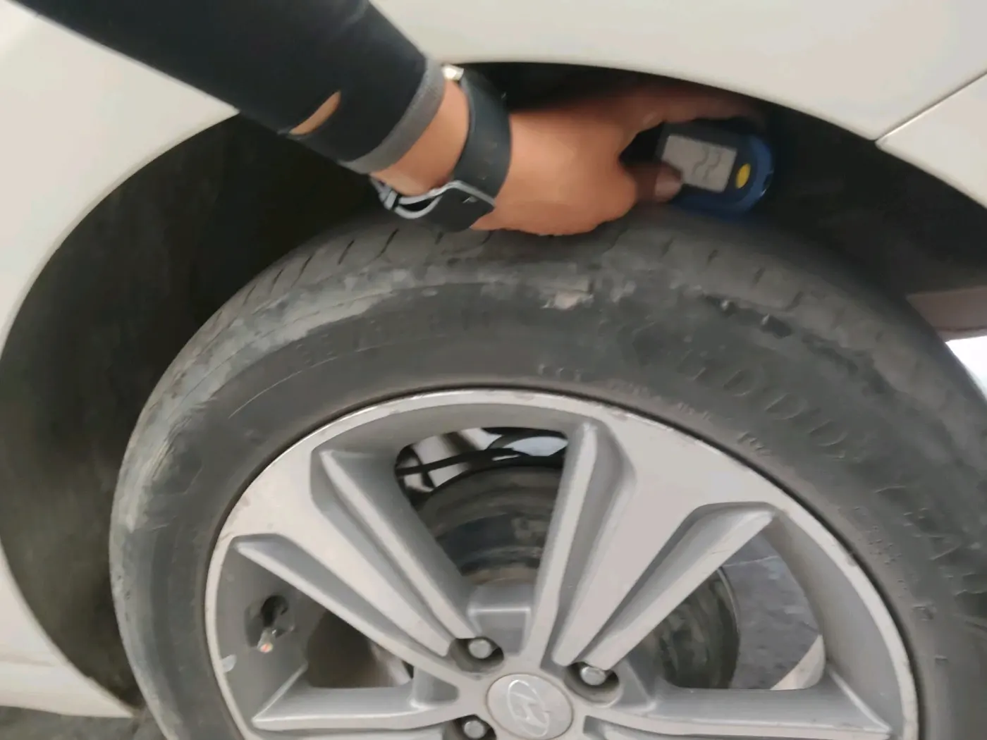 2019 Hyundai Verna 1.6 VTVT SX O, Petrol, Manual, 1,09,055 km, tyre
