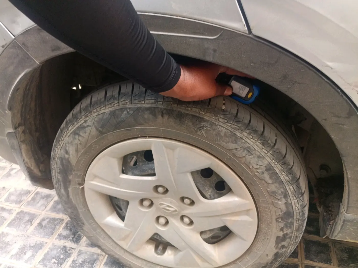 2020 Hyundai VENUE S 1.2, Petrol, Manual, 84,979 km, tyre