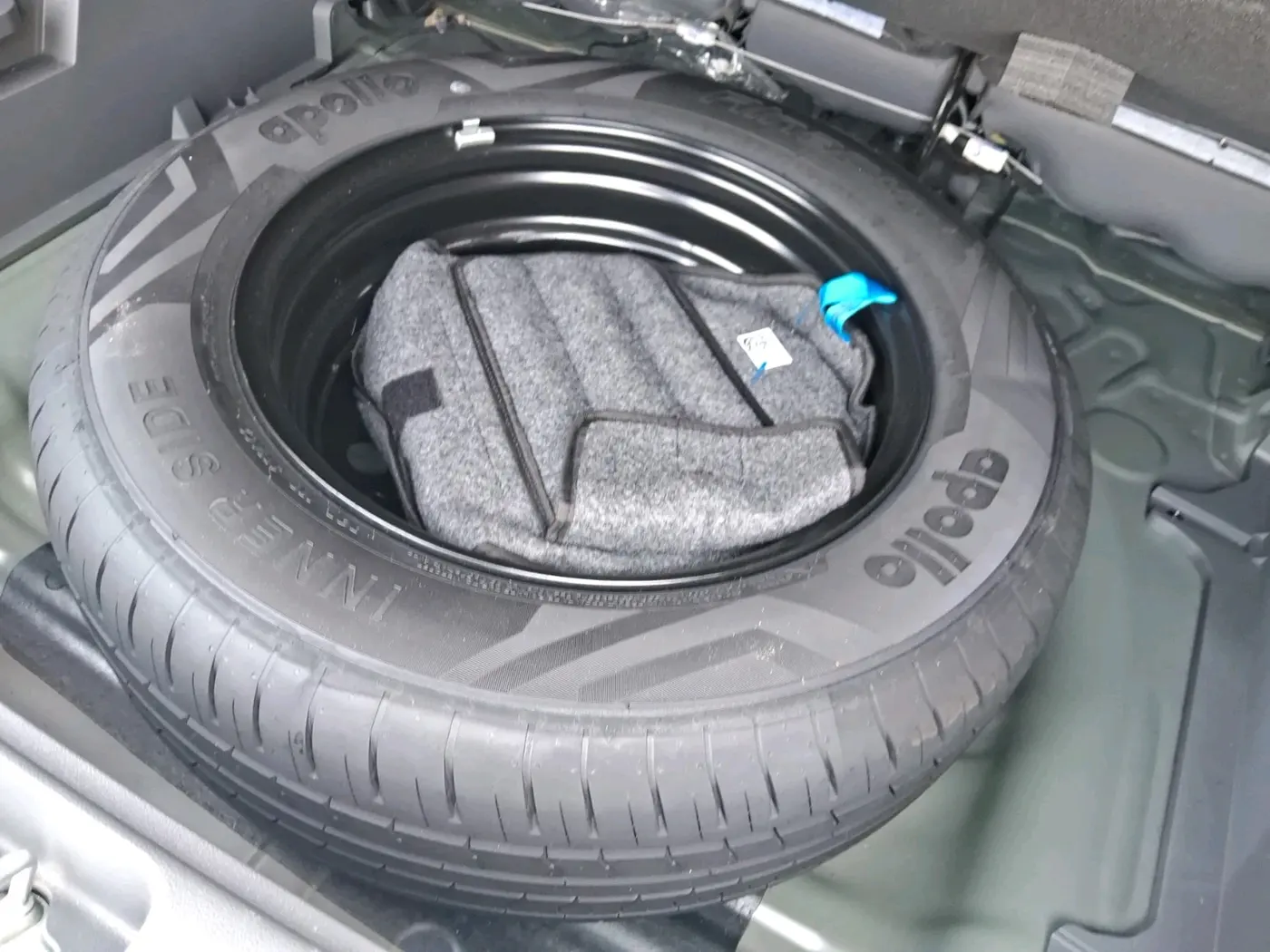 2024 Hyundai Creta Creta SX (O) 1.5 MPI IVT, Petrol, Automatic, 20,938 km, tyre