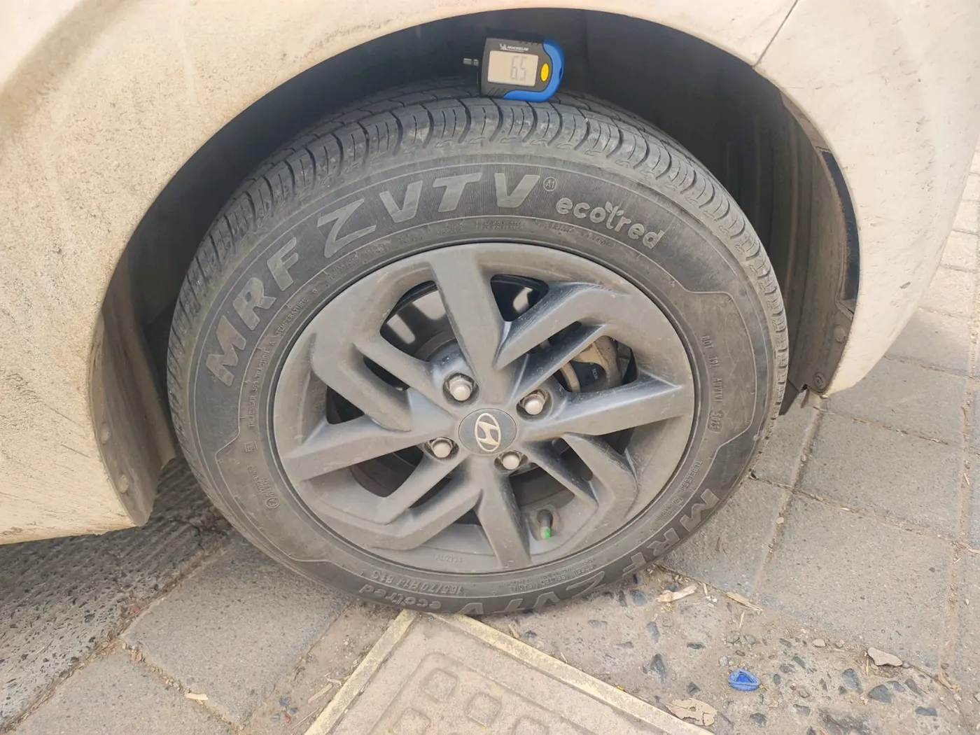 2022 Hyundai GRAND I10 NIOS SPORTZ 1.2 KAPPA VTVT CNG, CNG, Manual, 1,38,908 km, tyre