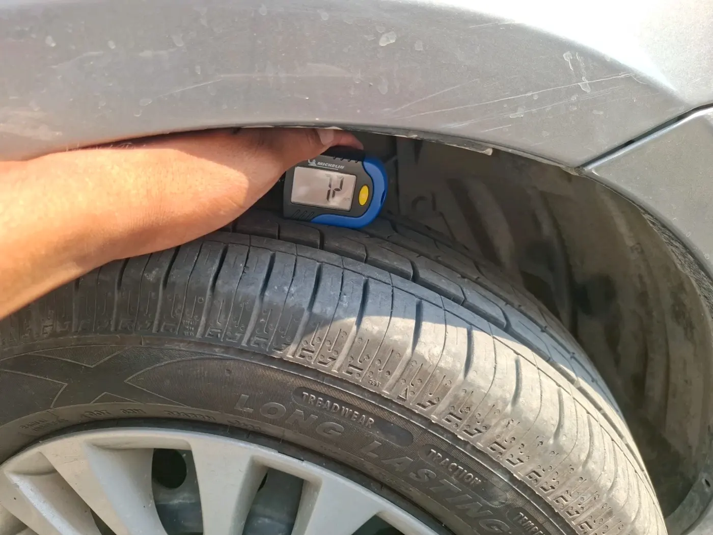 2016 Maruti Ciaz VDI (O) SHVS, Diesel, Manual, 92,826 km, tyre