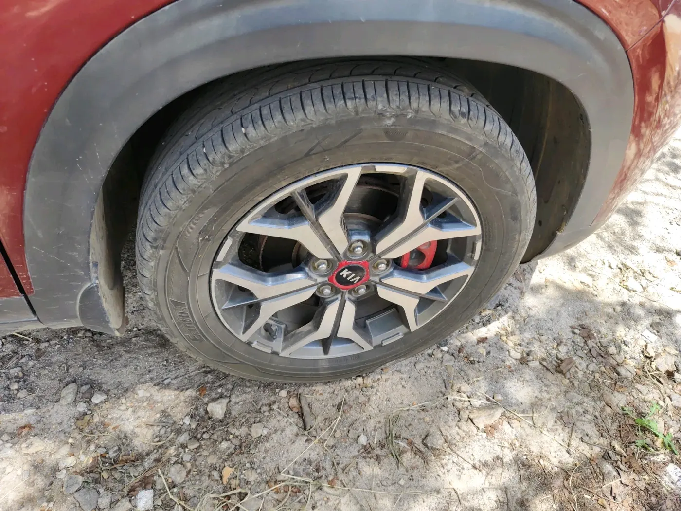 2020 KIA SELTOS GTX PLUS AT 1.5 DIESEL, Diesel, Automatic, 1,42,405 km, tyre