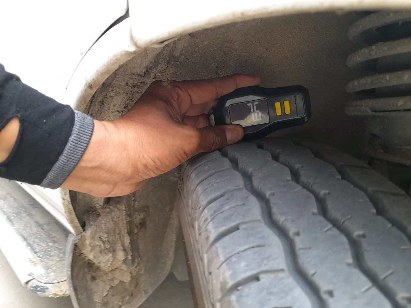 2019 Maruti Eeco 5 STR WITH A/C+HTR, CNG, Manual, 37,663 km, tyre