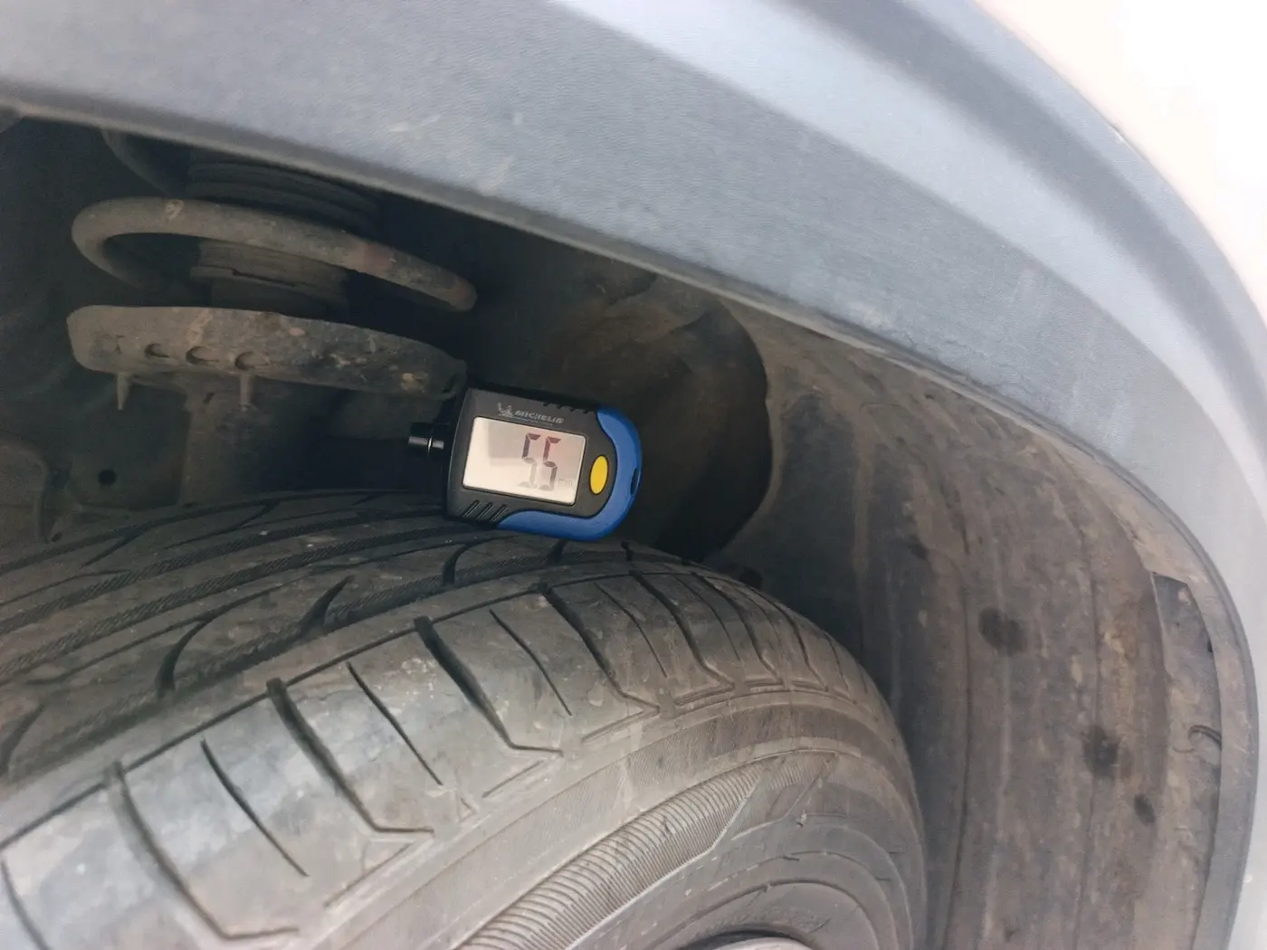 2019 KIA SELTOS HTK 1.5 PETROL, Petrol, Manual, 1,00,319 km, tyre