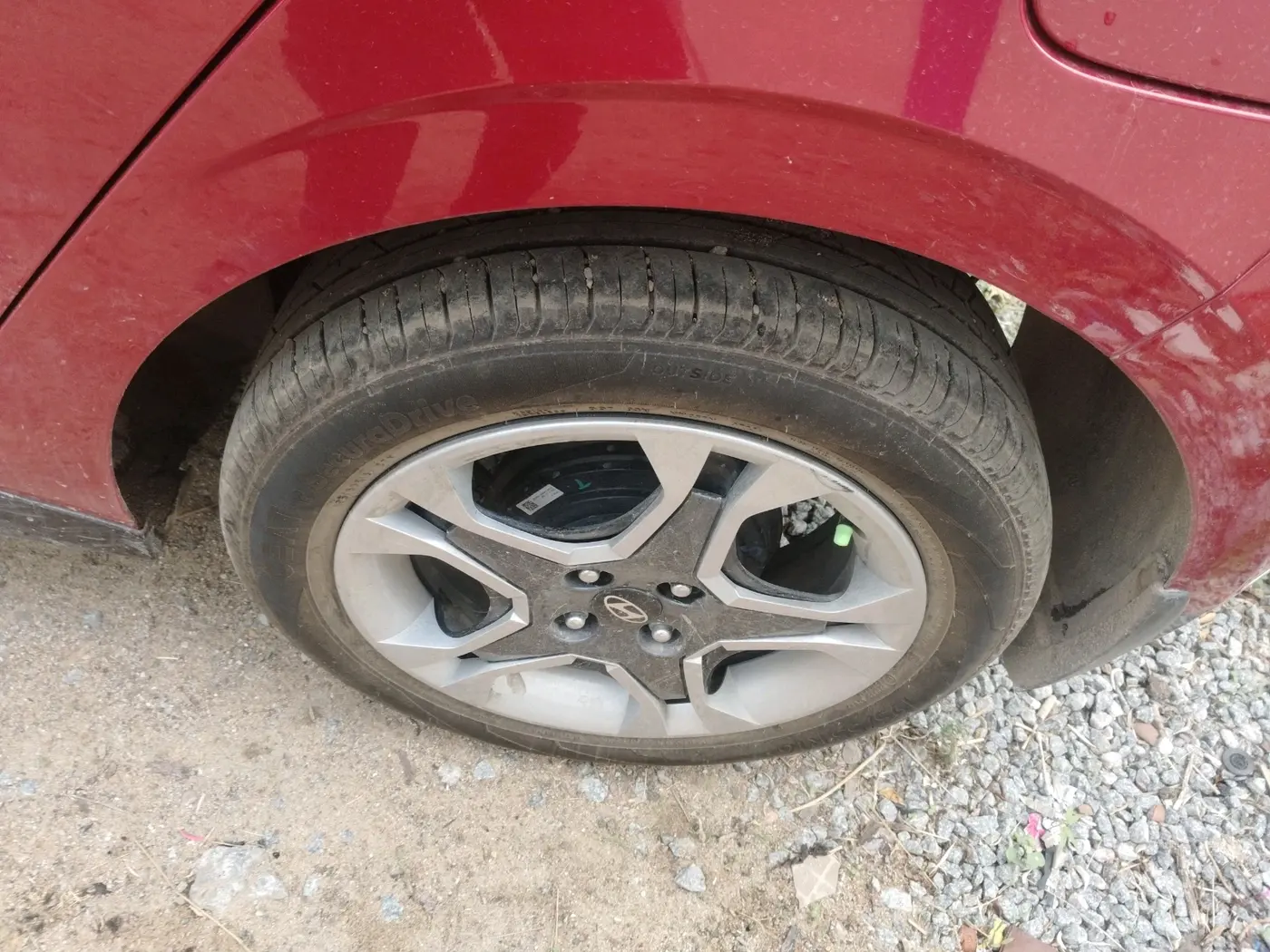 2025 Hyundai NEW I20 SPORTZ 1.2 MT, Petrol, Manual, 11,139 km, tyre
