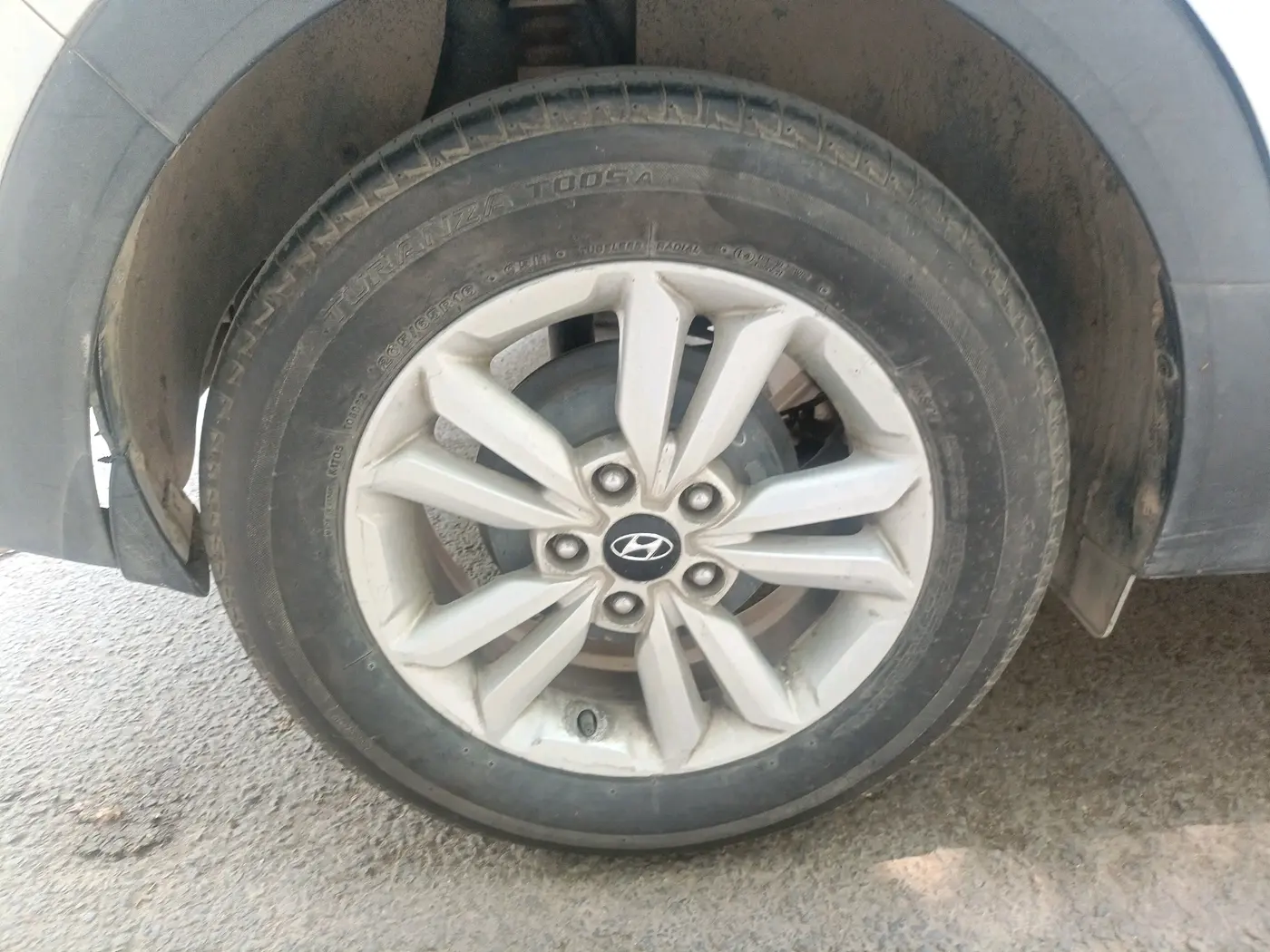 2016 Hyundai Creta SX PLUS 1.6 PETROL, Petrol, Manual, 41,333 km, tyre