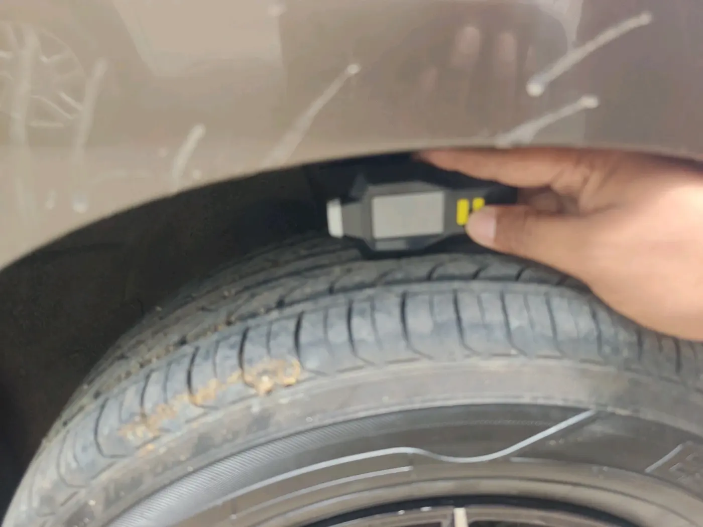 2018 Maruti Wagon R 1.0 LXI CNG, CNG, Manual, 1,35,090 km, tyre