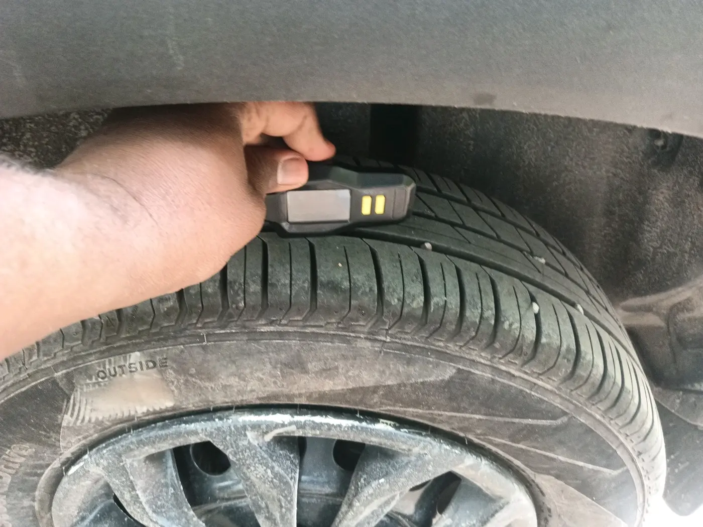 2024 Tata PUNCH PURE MT, Petrol, Manual, 8,439 km, tyre