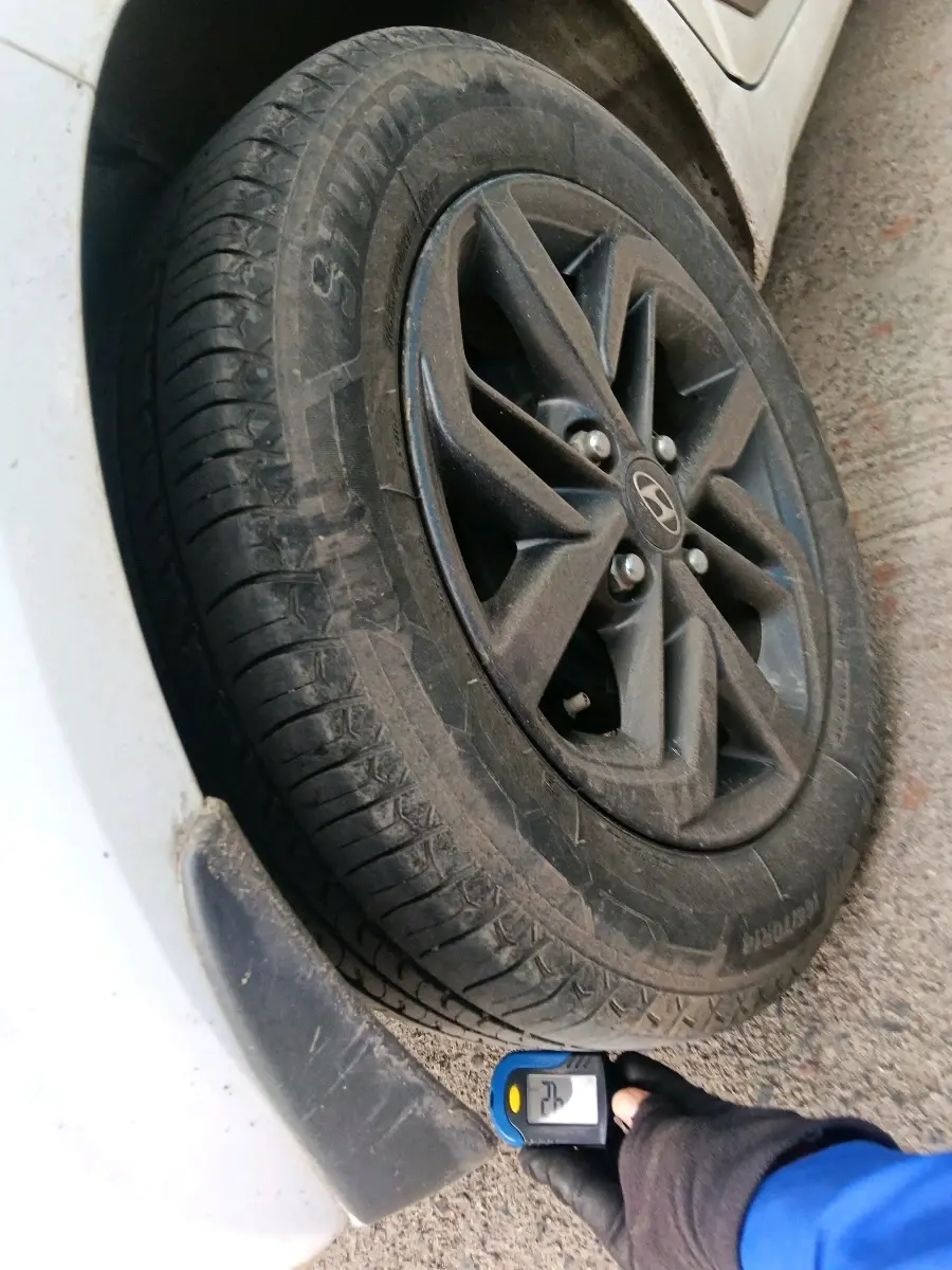 2021 Hyundai GRAND I10 NIOS SPORTZ 1.2 KAPPA VTVT, Petrol, Manual, 1,15,334 km, tyre