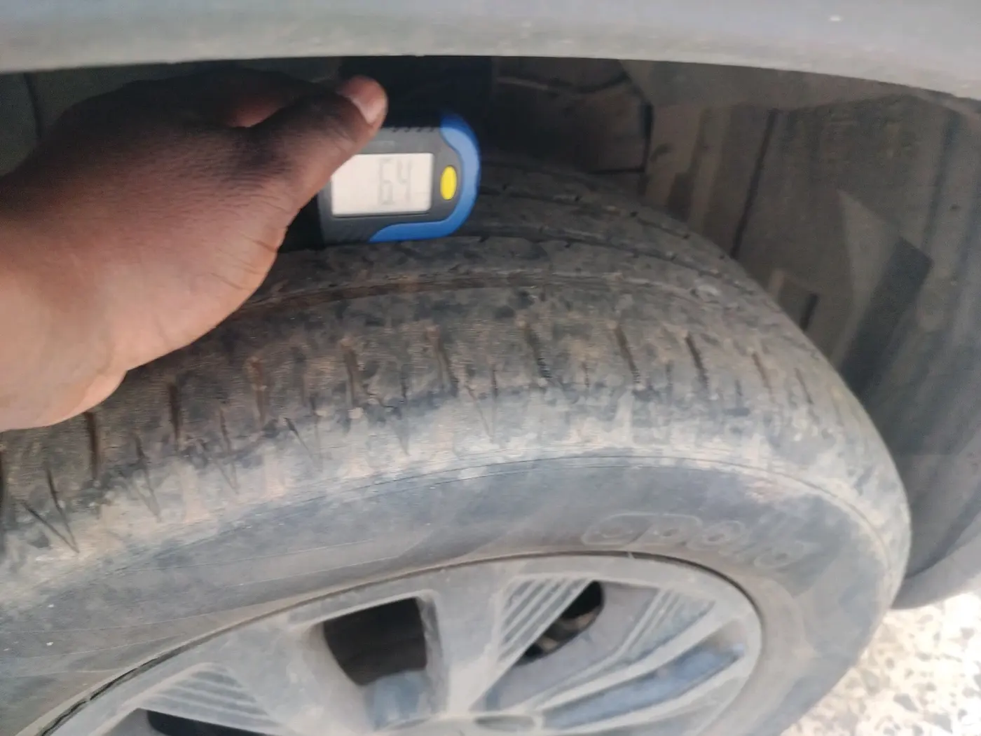 2021 Maruti Vitara Brezza ZXI, Petrol, Manual, 45,507 km, tyre