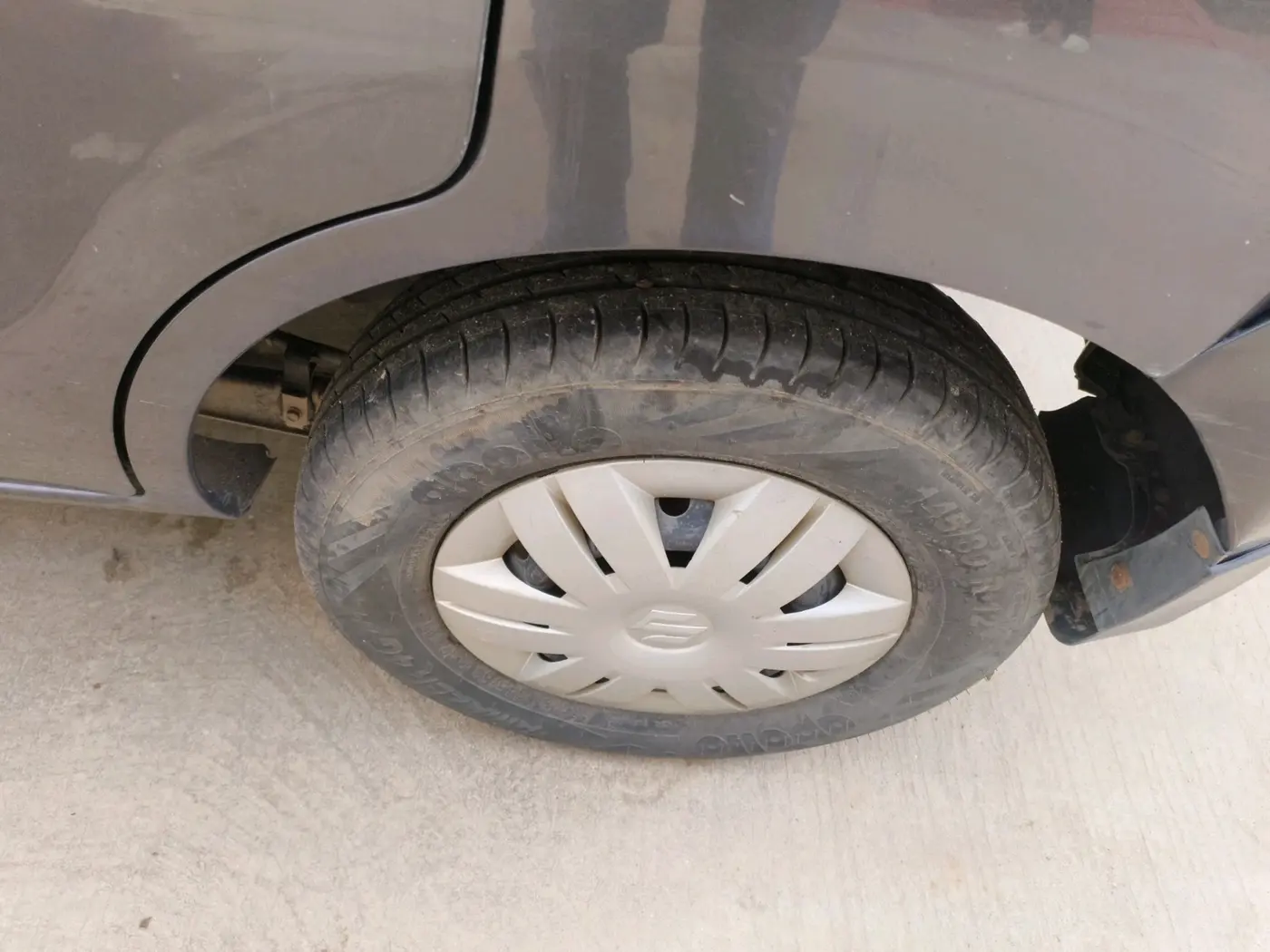 2018 Maruti Alto 800 LXI, Petrol, Manual, 1,07,689 km, tyre