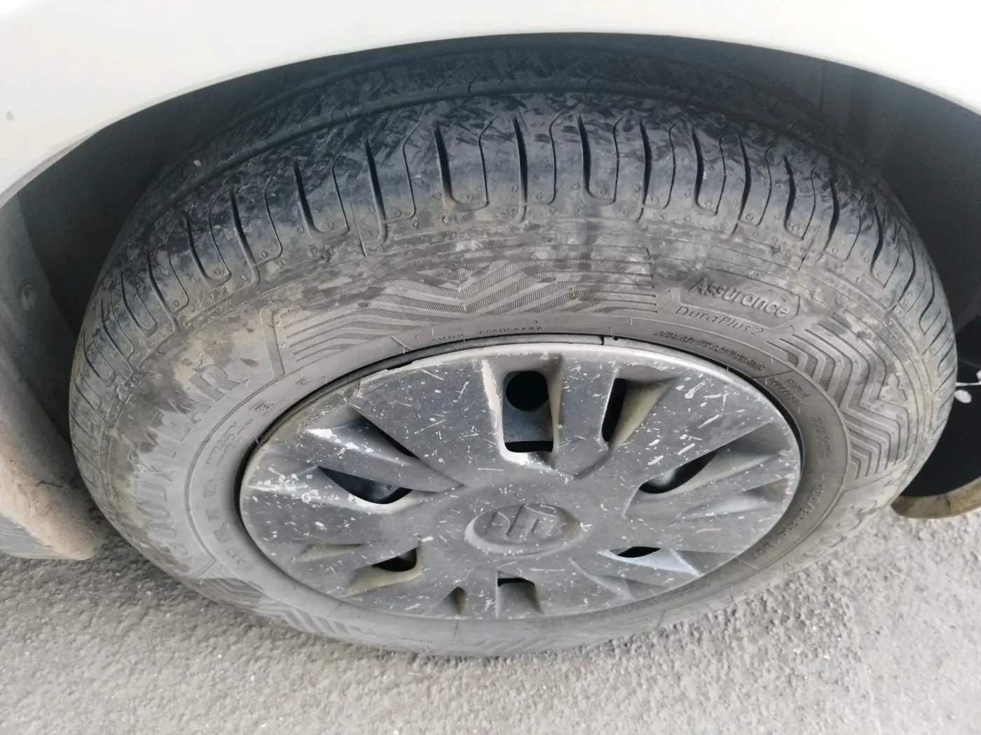 2011 Maruti Swift VDI, Diesel, Manual, 88,797 km, tyre