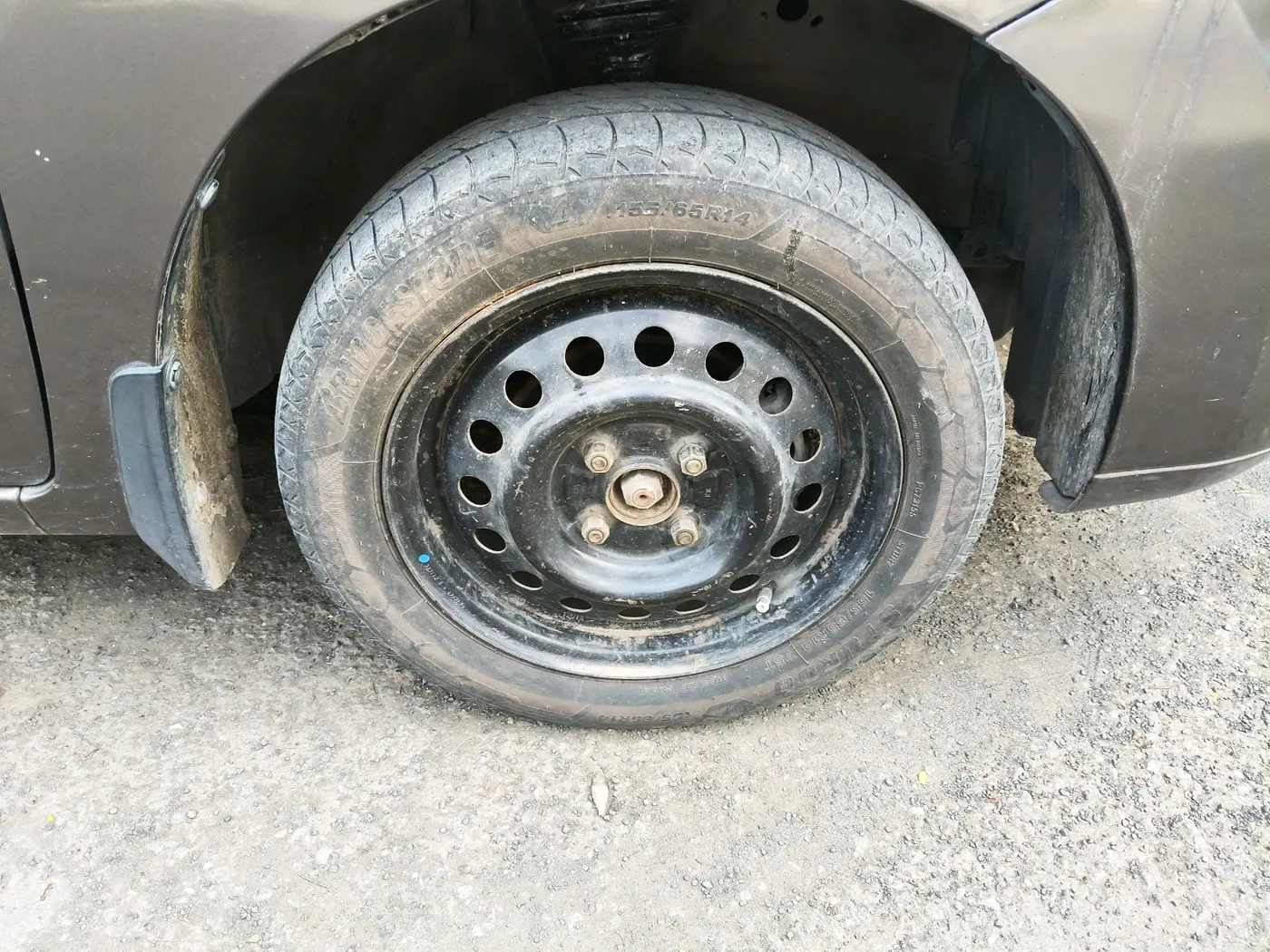 2012 Maruti Wagon R 1.0 VXI, Petrol, Manual, 57,688 km, tyre