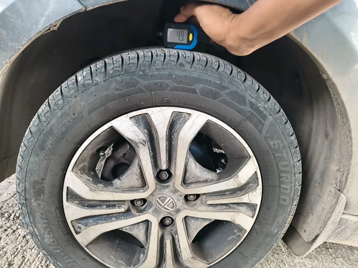 2023 Tata Tiago XT CNG, CNG, Manual, 50,345 km, tyre