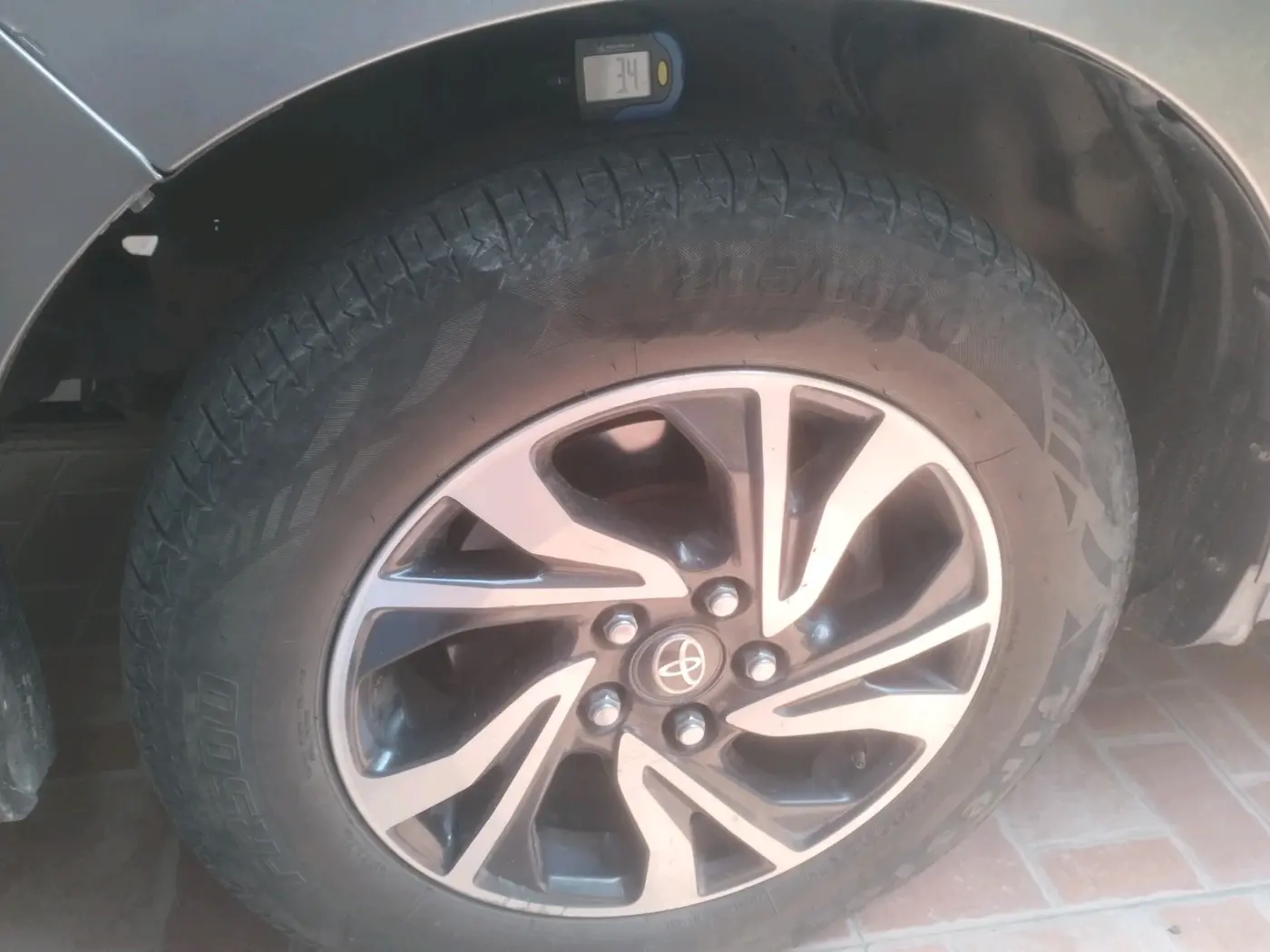 2021 Toyota Innova Crysta 2.4 GX AT 8 STR, Diesel, Automatic, 94,842 km, tyre