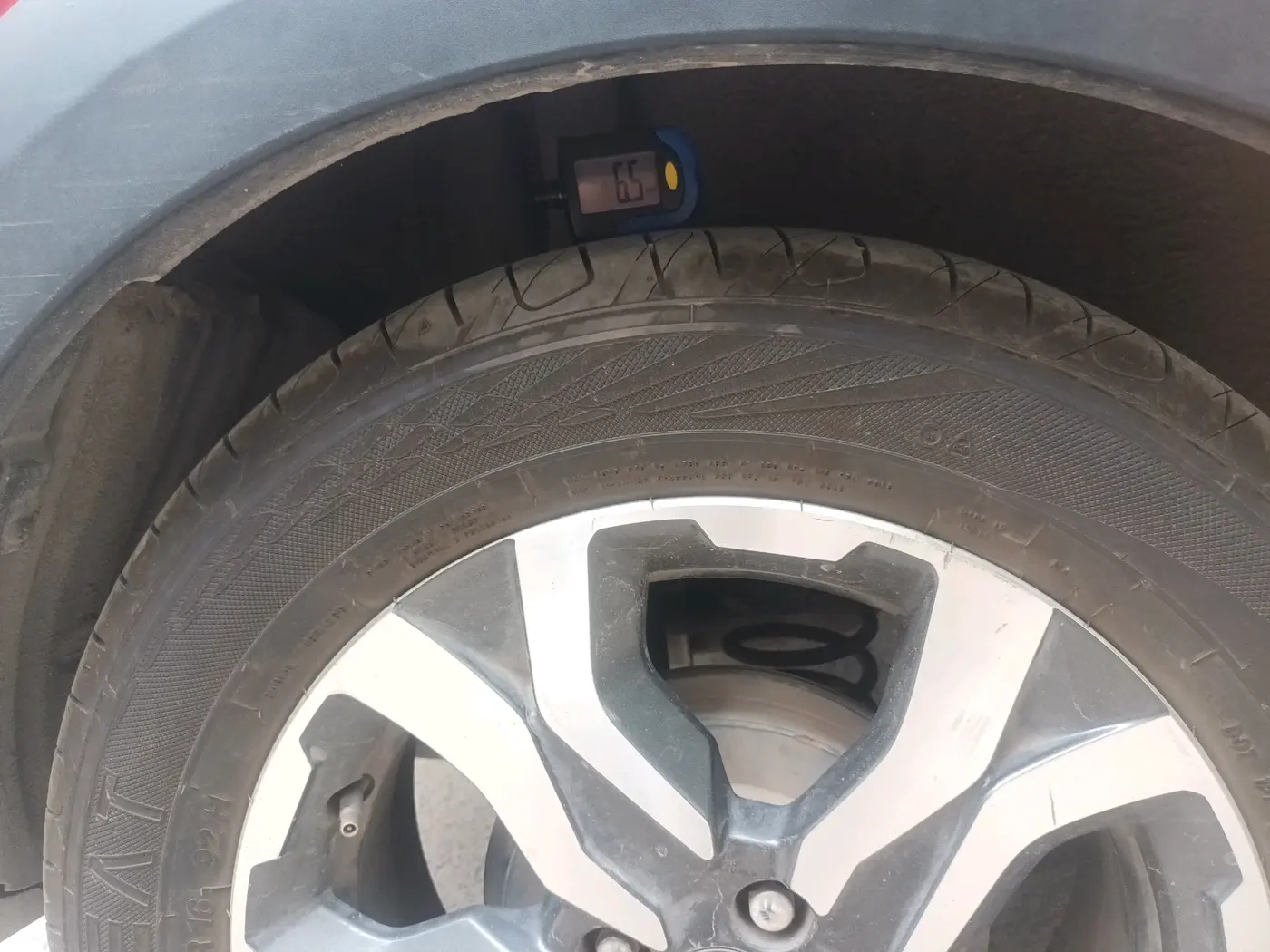 2018 Honda WR-V 1.2L I-VTEC VX MT, Petrol, Manual, 1,53,686 km, tyre