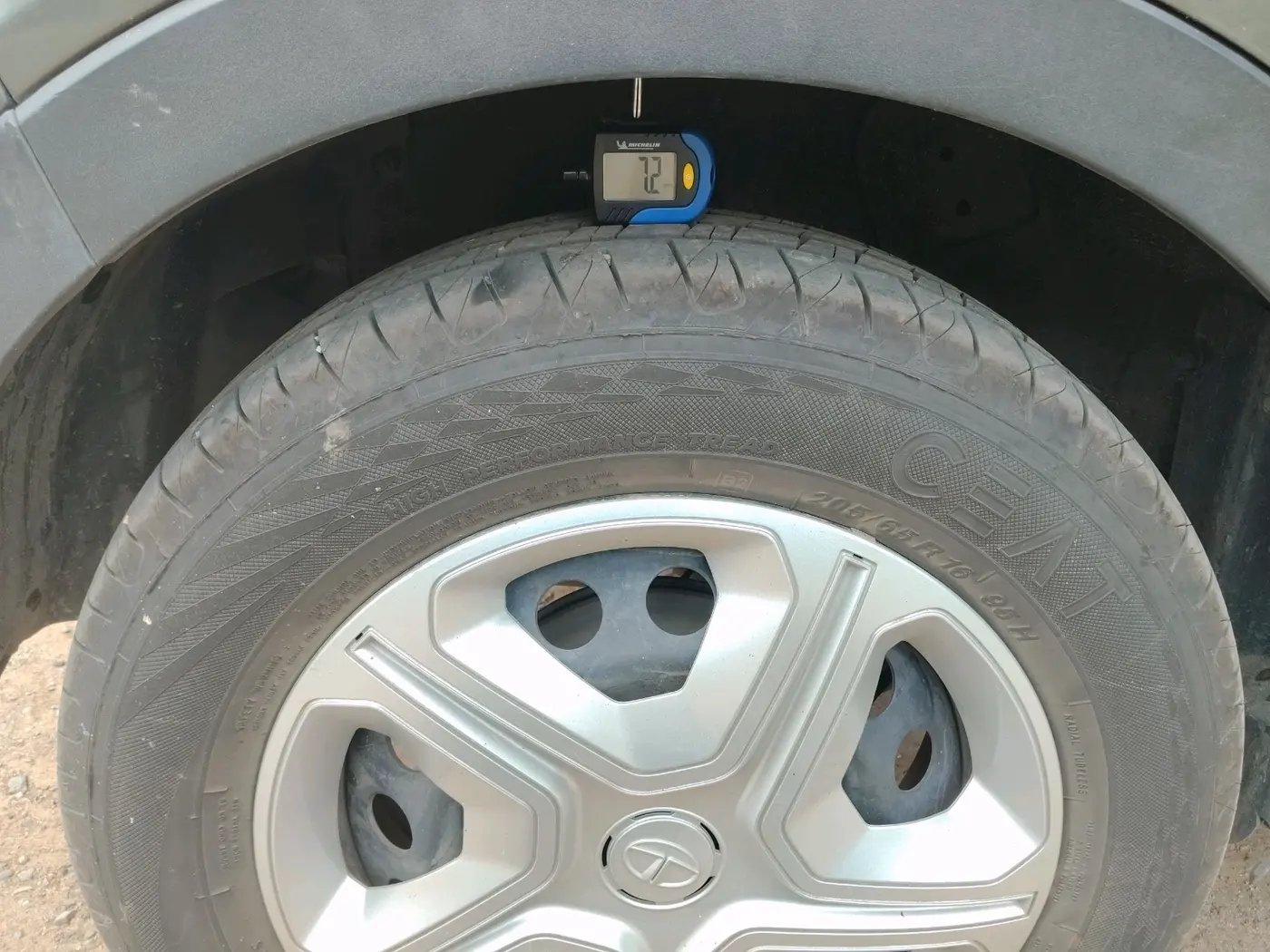 2021 Tata NEXON XM SUNROOF PETROL, Petrol, Manual, 94,458 km, tyre