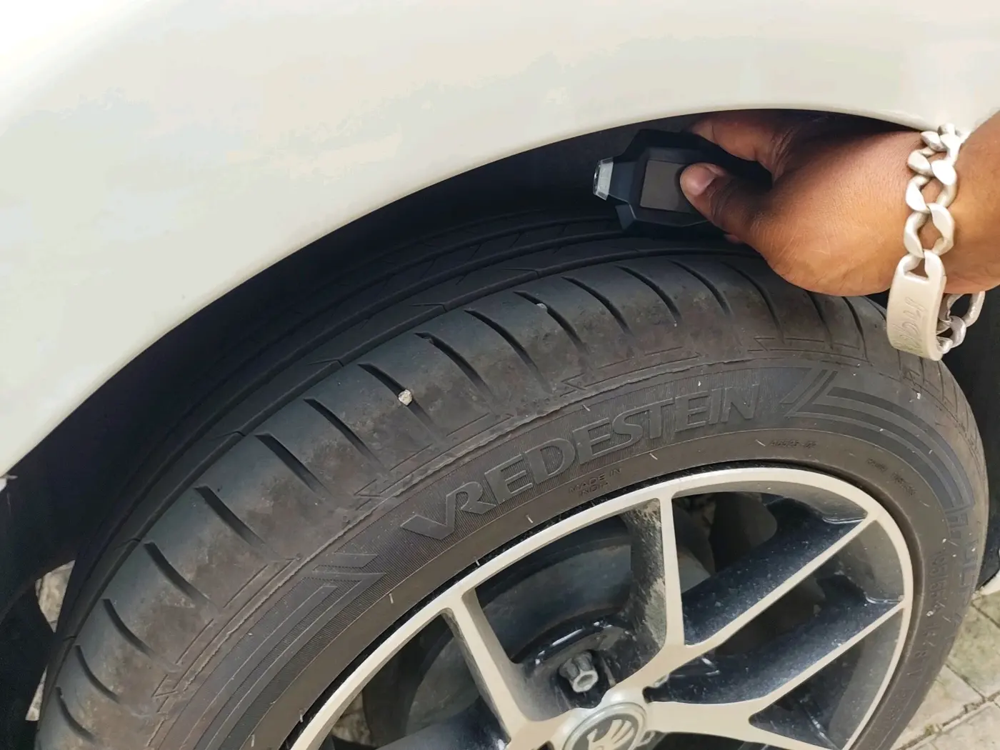 2021 Skoda Rapid AMBITION AT TSI, Petrol, Automatic, 42,179 km, tyre