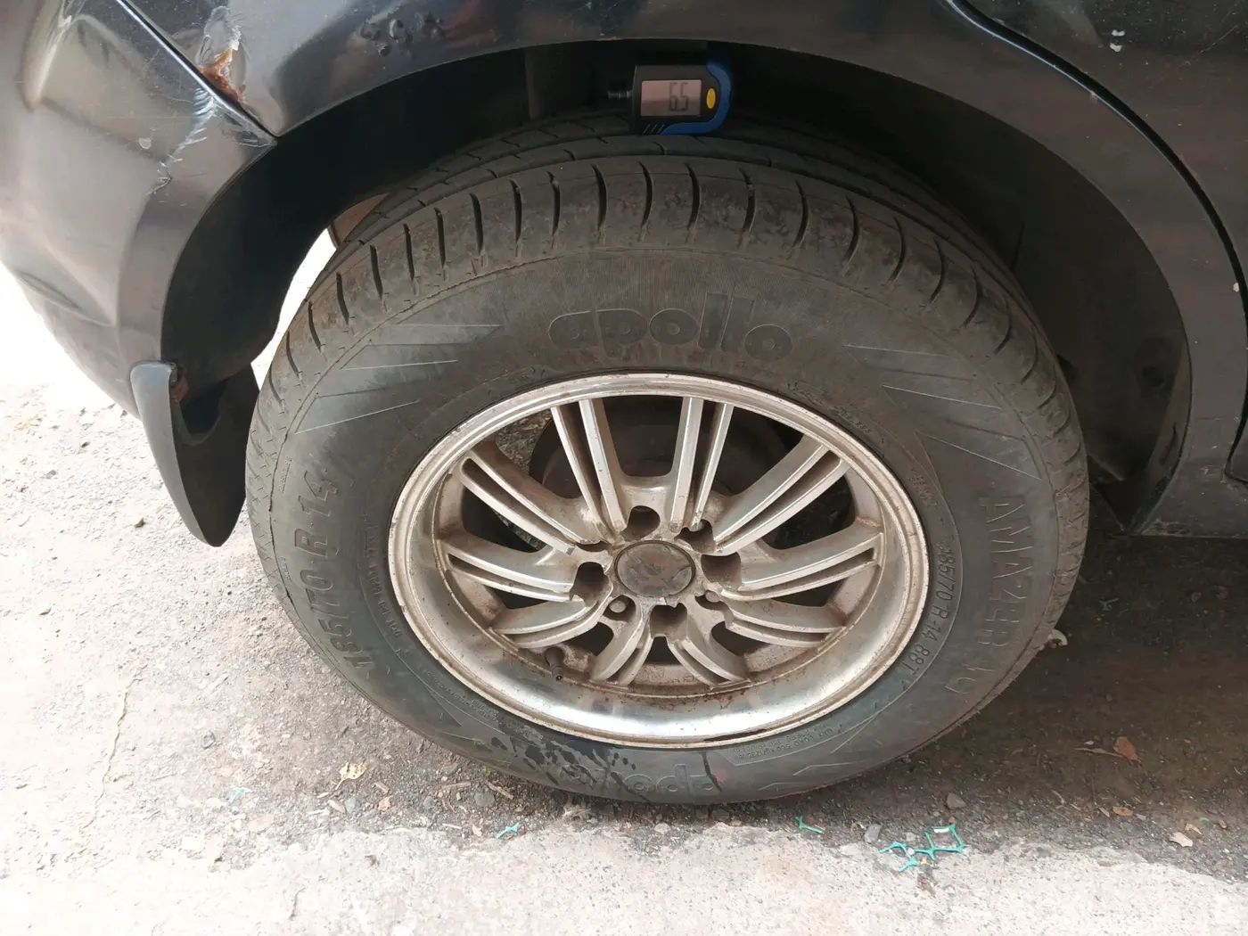2011 Ford Figo ZXI 1.4 DIESEL, Diesel, Manual, 1,14,030 km, tyre