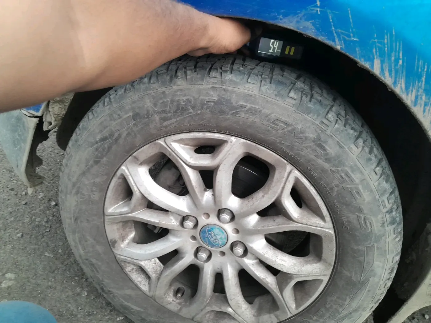 2013 Ford Ecosport TITANIUM 1.5L DIESEL, Diesel, Manual, 1,50,683 km, tyre