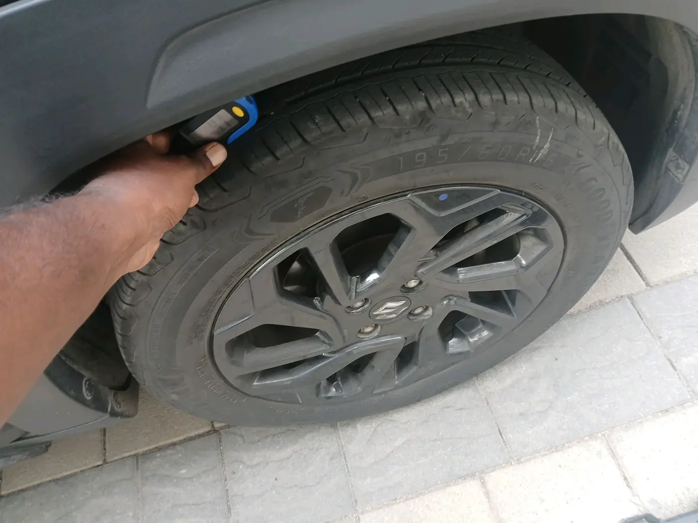 2023 Maruti FRONX DELTA PLUS 1.0 TURBO MT, Petrol, Manual, 41,122 km, tyre