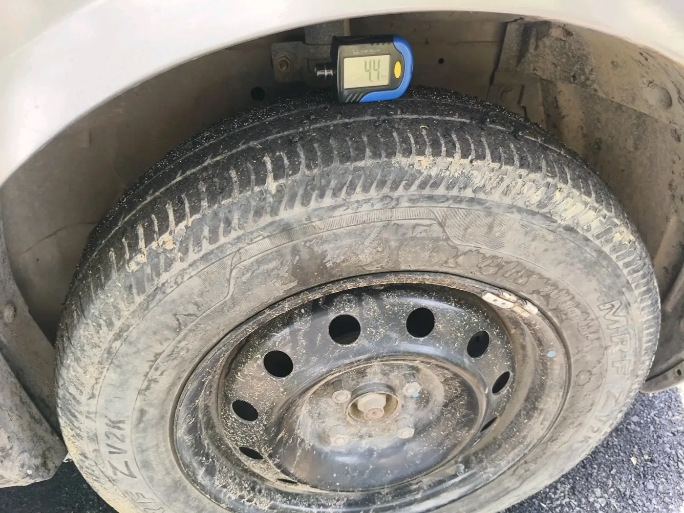 2012 Maruti Swift Dzire VXI, Petrol, Manual, 27,330 km, tyre