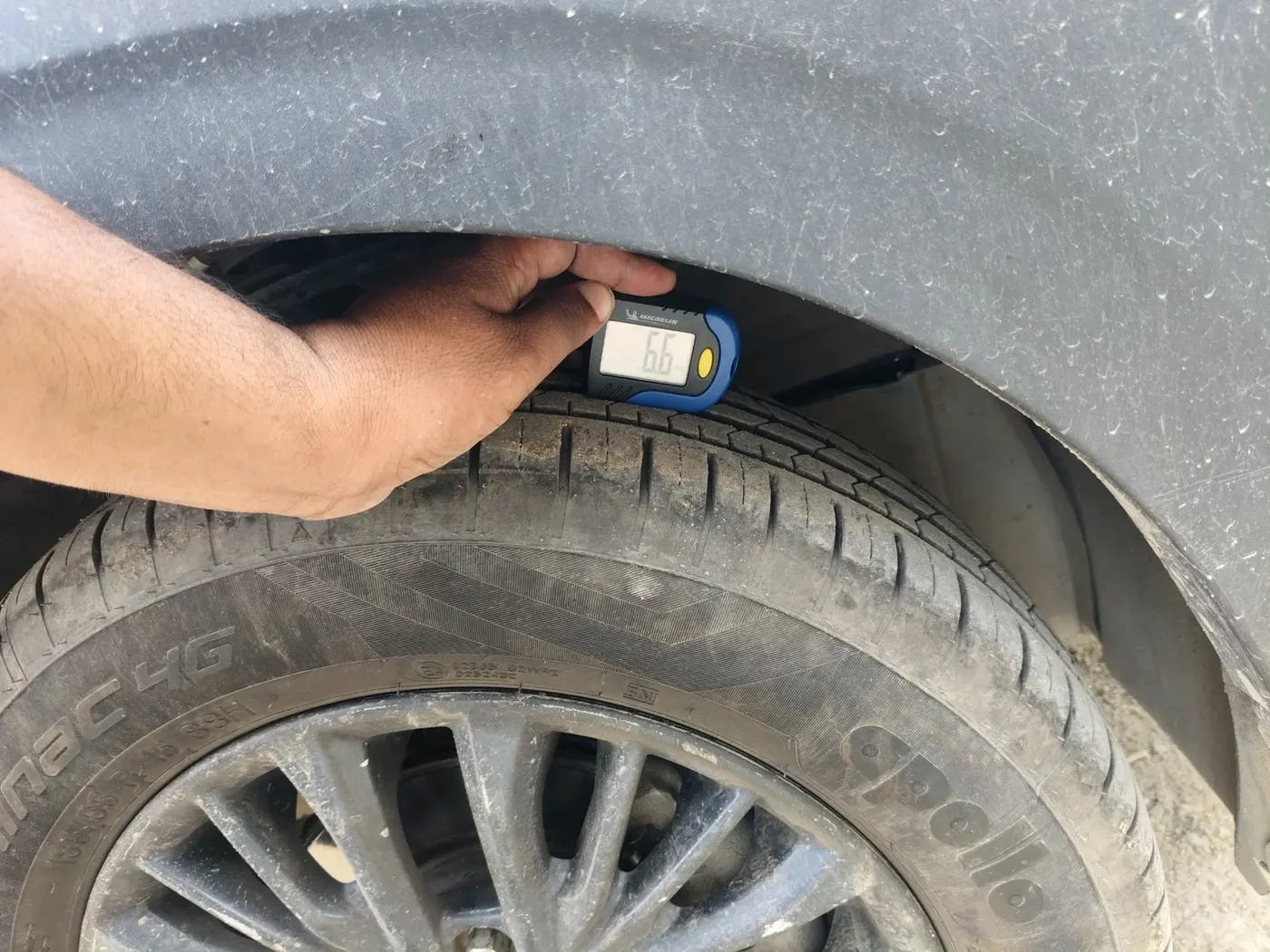 2021 Maruti XL6 ALPHA MT, Petrol, Manual, 53,052 km, tyre